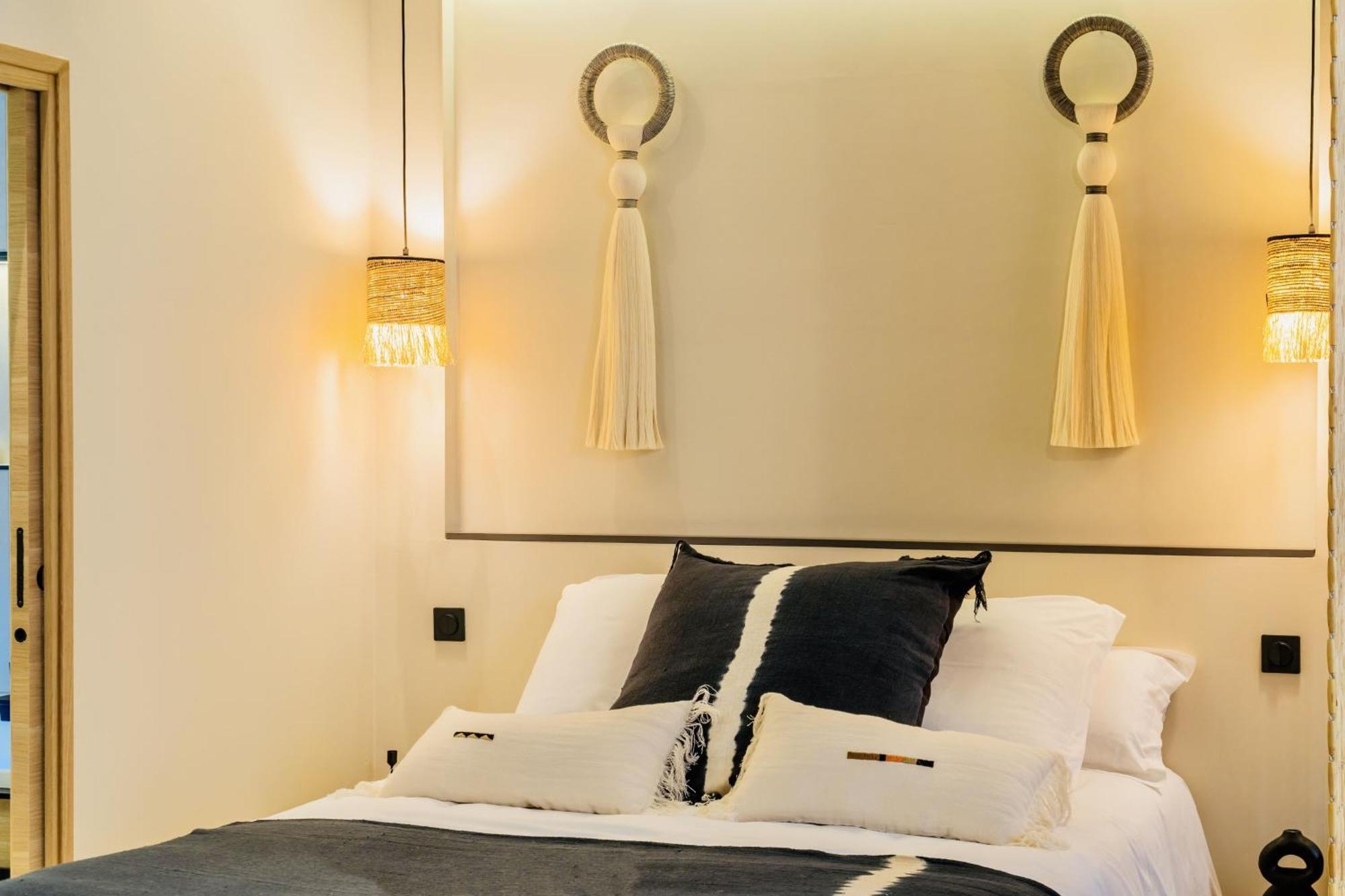 Host Inn Le Lumiere SPA&CINÉMA Lyon Habitación foto